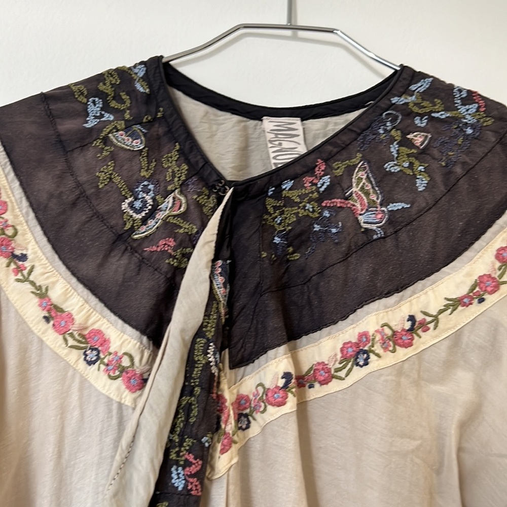 Magnolia pearl Duster/ Kimono - Picture 3 of 14